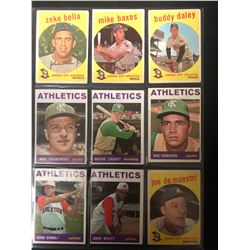 VINTAGE BASEBALL CARD LOT