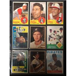 VINTAGE BASEBALL CARD LOT