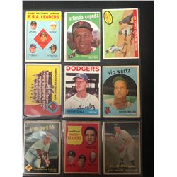 VINTAGE BASEBALL CARD LOT