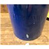 Image 2 : BRITISH AMERICAN FUEL CAN