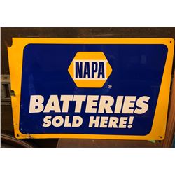 NAPA BATTERIES SOLD HERE SST SIGN