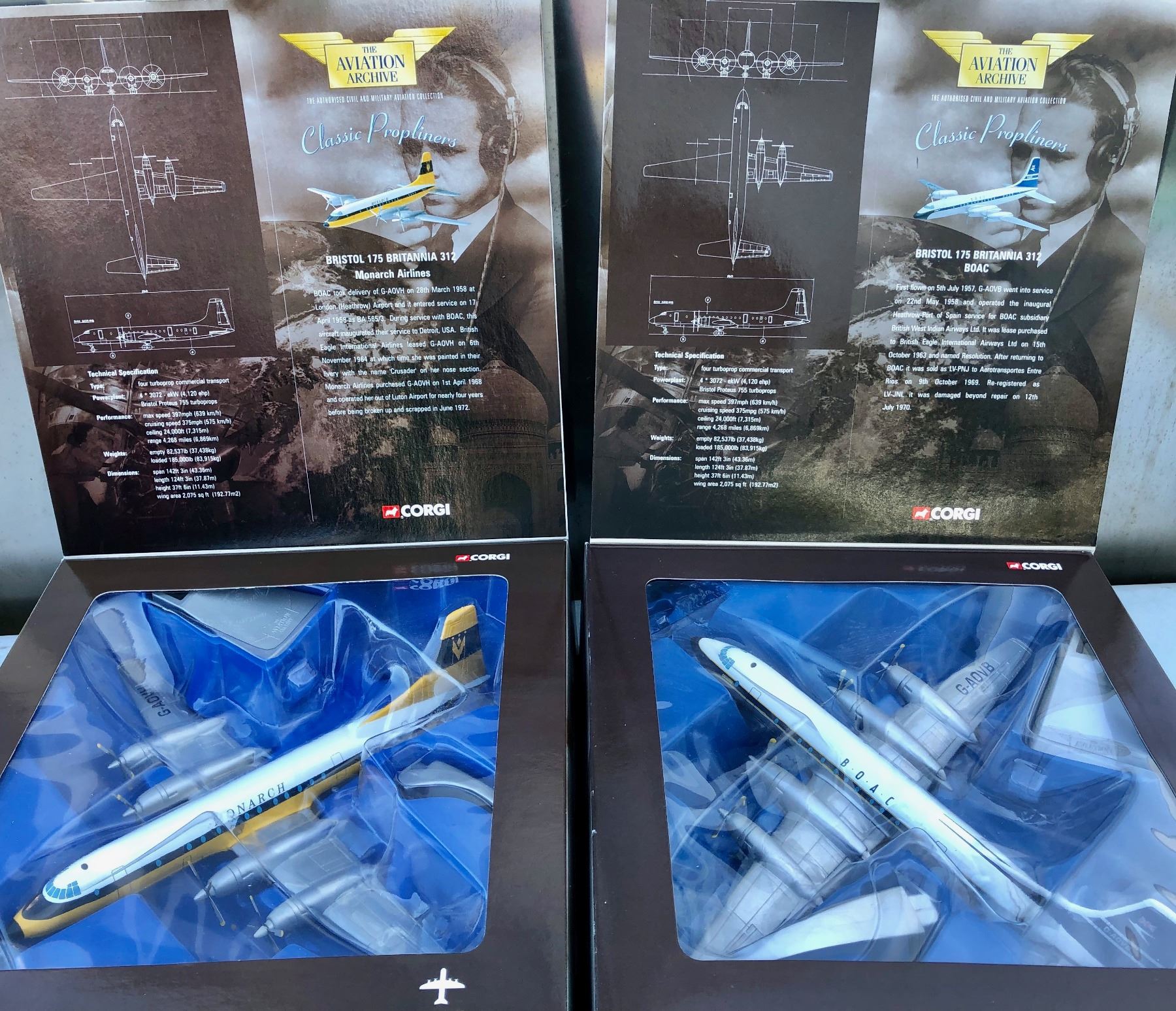 Gr Of 2 Corgi Die Cast Model Planes