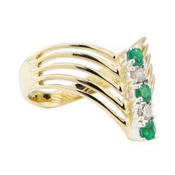 0.30 ctw Emerald and Diamond Ring - 14KT Yellow Gold