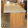 Image 2 : SOLID HICKORY MYSTERRA GRANITE TOP OFFICE UNIT