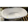 Image 2 : DROP IN TUB 70"X41"