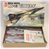 Image 1 : AMT/ERTL MIG-27 'FLOGGER-D' MODEL KIT