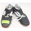 Image 1 : KIDS RUNNERS GREY SIZE 6 SHOES