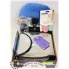 Image 1 : TRAVEL KIT, NECK COZY, TRAVEL BELT, PERSONAL CARE