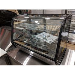 35" REFRIGERATED COUNTERTOP DISPLAY CASE