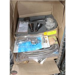 LOT W/ SINK TAP FIXTURE, INCLUDING BUNGIE HOSES