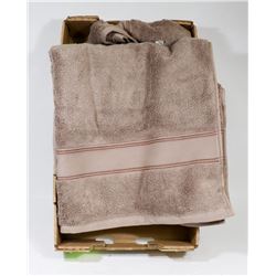 2 NEW HUDSON PARK COLLECTION HAND TOWELS