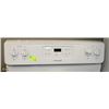 Image 2 : WHITE FRIGIDAIRE CERAMIC TOP STOVE