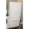 Image 1 : KENMORE BOTTOM FREEZER FRIDGE