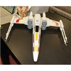 LUKES XWING FIGHTER WITH R2D2 MISSING PART OF
