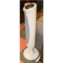 OSCILLATING FLOOR FAN