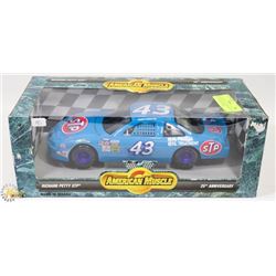 AMERICAN MUSCLE RICHARD PETTY STD 25TH ANNIVERSARY