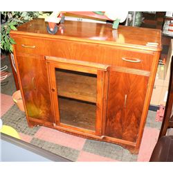 ANTIQUE WOOD SIDEBOARD 44X16.5X39.5"H