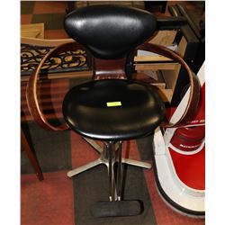 VINTAGE HYDRAULIC ABSTRACT CHAIR WITH MAKERS LABEL