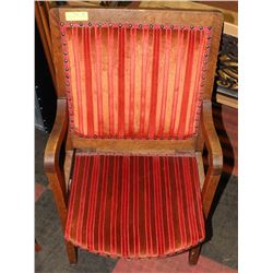 ANTIQUE FOLD UP THEATRE CHAIR