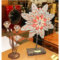 LOT OF 2 SHOWHOME ORNAMENTS