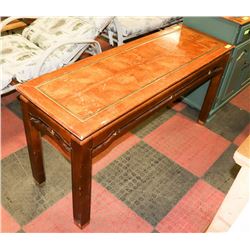 WOOD TONE SOFA TABLE. FURNITURE 52.5X17.5X26"H