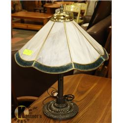 TIFFANY STYLE TABLE LAMP 24" TALL X 18" WIDE.