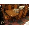 Image 1 : ESTATE OAK DINING ROOM SET INCLUDING