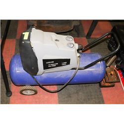 17GAL 1.5HP AIR COMPRESSOR.