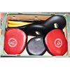 Image 1 : LOT OF MARTIAL ARTS PUCH / KICK PADS