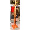 Image 1 : PINE COAT RACK