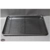 Image 1 : NEW HALF 1/2 SIZE BUN PAN & COOLING RACK