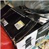 Image 2 : BACKYARD GRILL BBQ 2 BURNER GAS GRILL AND PROPANE TANK MISSING FRONT PANELS