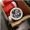 Image 3 : BOX OF FLASH LIGHTS