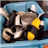Image 2 : TOTE OF RATCHET STRAPS