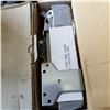 Image 2 : 3 NEW COMMERCIAL DOOR CLOSERS