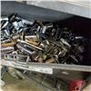Image 3 : RUBBERMAID TOOLBOX OF SOCKETS