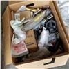 Image 2 : 2 BOXES OF PLUMBING HARDWARE AND PARTS
