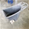 Image 1 : ROLLING GARDEN BIN