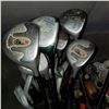 Image 3 : GOLF BAGS W/ MIXED CLUBS