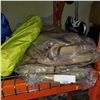 Image 1 : NEW 4PC OF LUGGAGE BAGS AND TENT