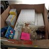 Image 1 : LOT OF RACCOON AND GOPHERS PRINTS W/ SHIRAZ PICTURE FRAMES AND CRYSTAL WINE STOPPERS, ETC.