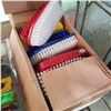 Image 2 : NEW SCRUB BRUSHES, KNIVES, SCRAPERS