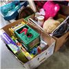 Image 1 : LOT OF TOYS, GAMES, AND BEARS