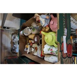 2 BOX LOT OF TEAPOTS AND COLLECTIBLES