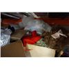 Image 2 : 4 BOXES OF COLLECTOR DOLLS