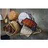 Image 1 : BOX OF WICKER AND RATTAN BASKETS