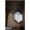 Image 2 : BOX OF PYREX AND BAKEWARE