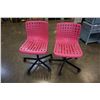 Image 1 : 3 PINK ROLLING OFFICE CHAIRS