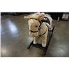 Image 3 : KIDS RIDE ON PONY