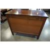 Image 8 : VINTAGE WALNUT 3 DRAWER DRESSER